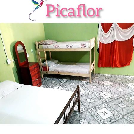 Hostel Alojamiento Picaflor Iguazu Puerto Iguazú Exteriér fotografie
